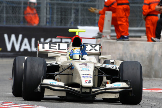 2010年GP2第2戦モンテカルロ フィーチャーレースで優勝したセルジオ・ペレス（バルワ・アダックス）