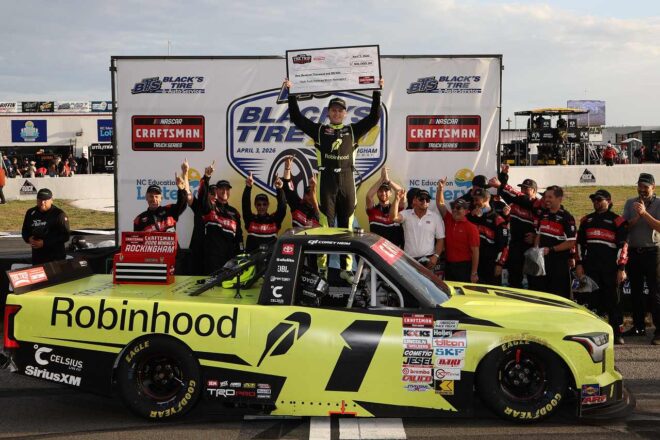 単独開催週ロッキンガムは19歳のサワリッチが初優勝。ケイシー・メアーズは通算500戦出場へ／NASCAR