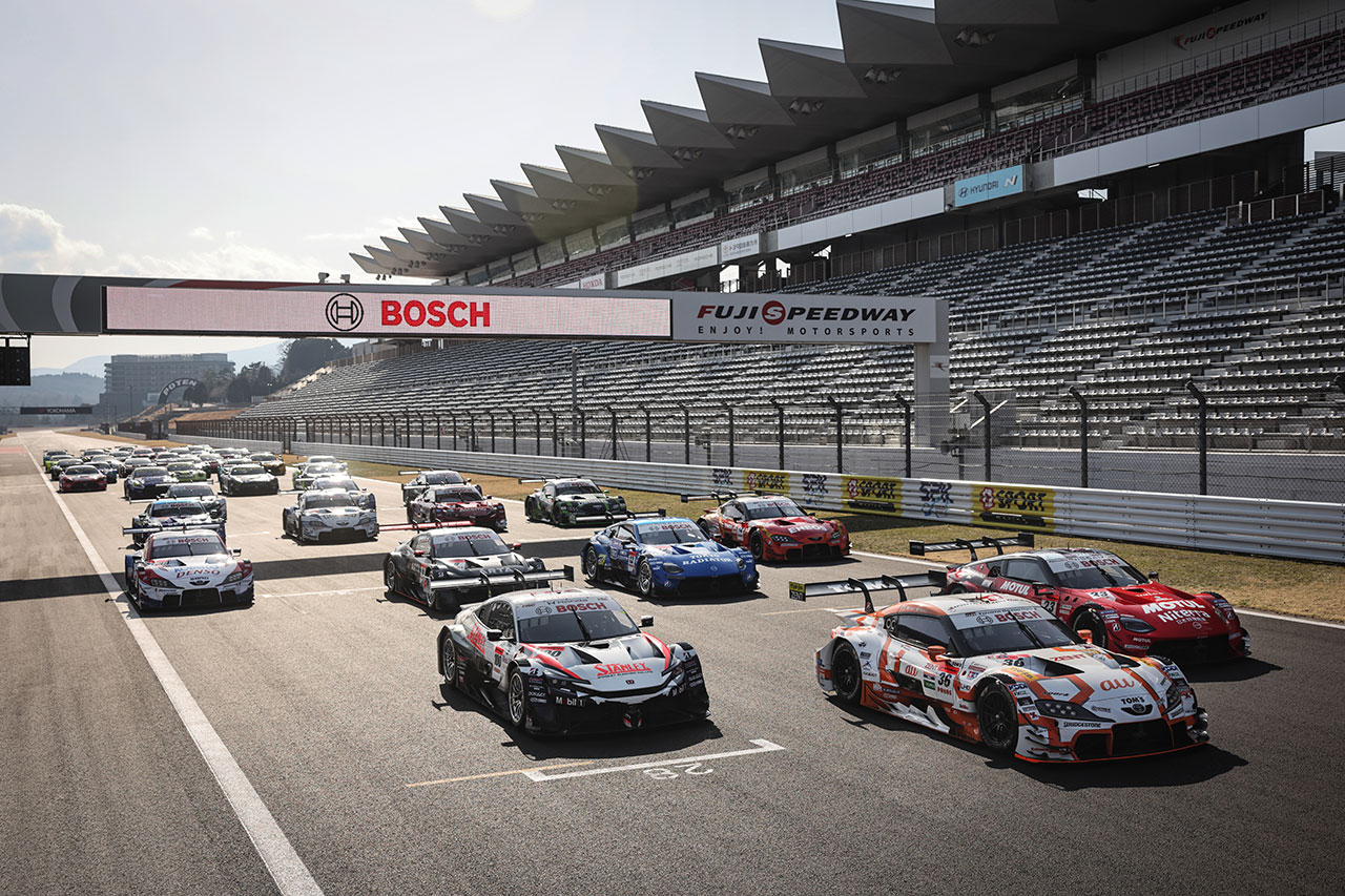 ボッシュ、スーパーGTのシリーズパートナー契約を2030年まで延長。GT500全車への共通部品供給なども継続