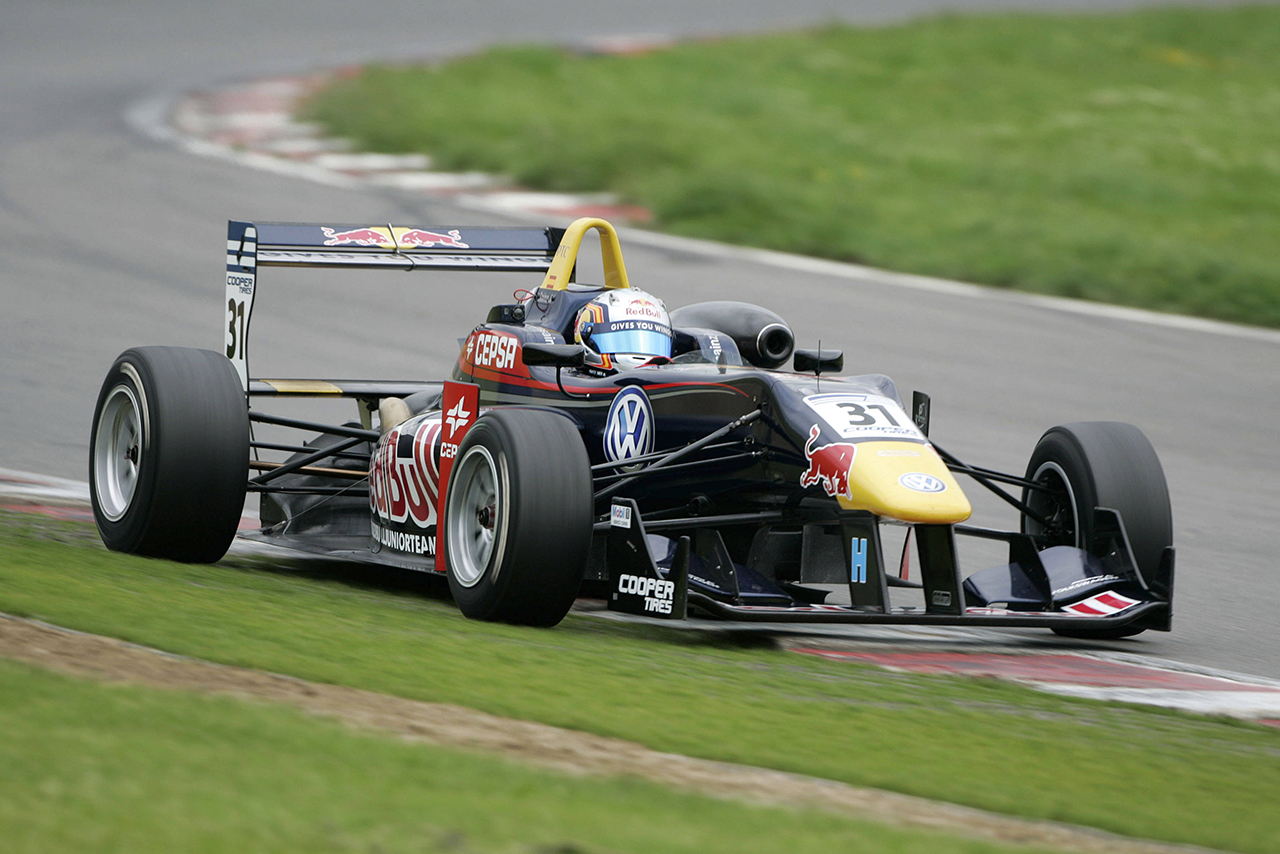 2012年イギリスF3に参戦するカルロス・サインツ（カーリン）
