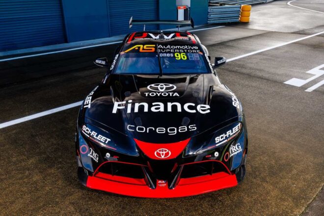 新型トヨタGRスープラ初優勝なるか。NZ連戦に向けBJRが新カラーを披露「雨と低速がカギになる」／RSC