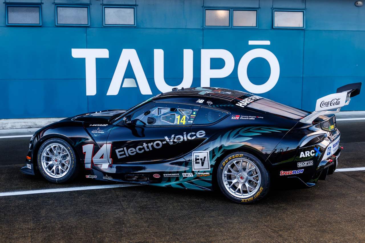 新型トヨタGRスープラ初優勝なるか。NZ連戦に向けBJRが新カラーを披露「雨と低速がカギになる」／RSC