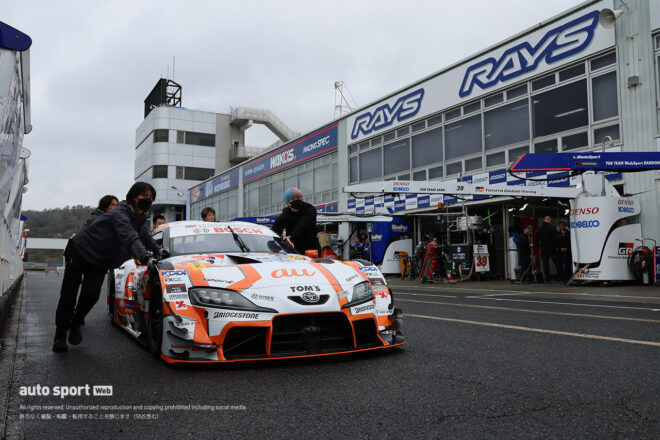 au TOM’S GR Supra（坪井翔／山下健太）