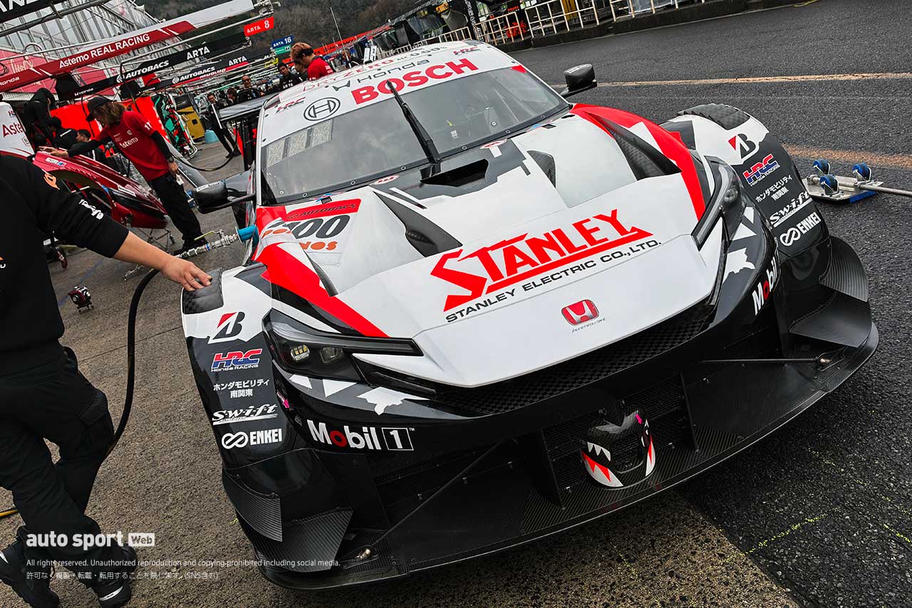 スーパーGT開幕戦第1戦岡山搬入日