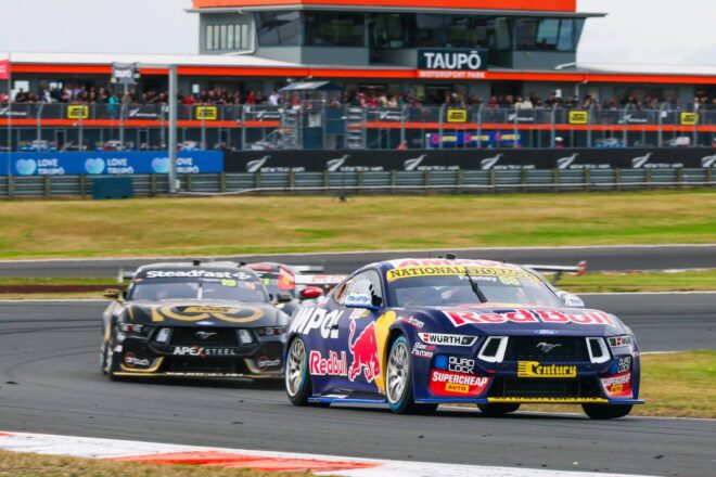 トヨタGRスープラ、低気圧襲来直前に初優勝。ライアン・ウッドがポール・トゥ・ウイン達成／RSC第3戦