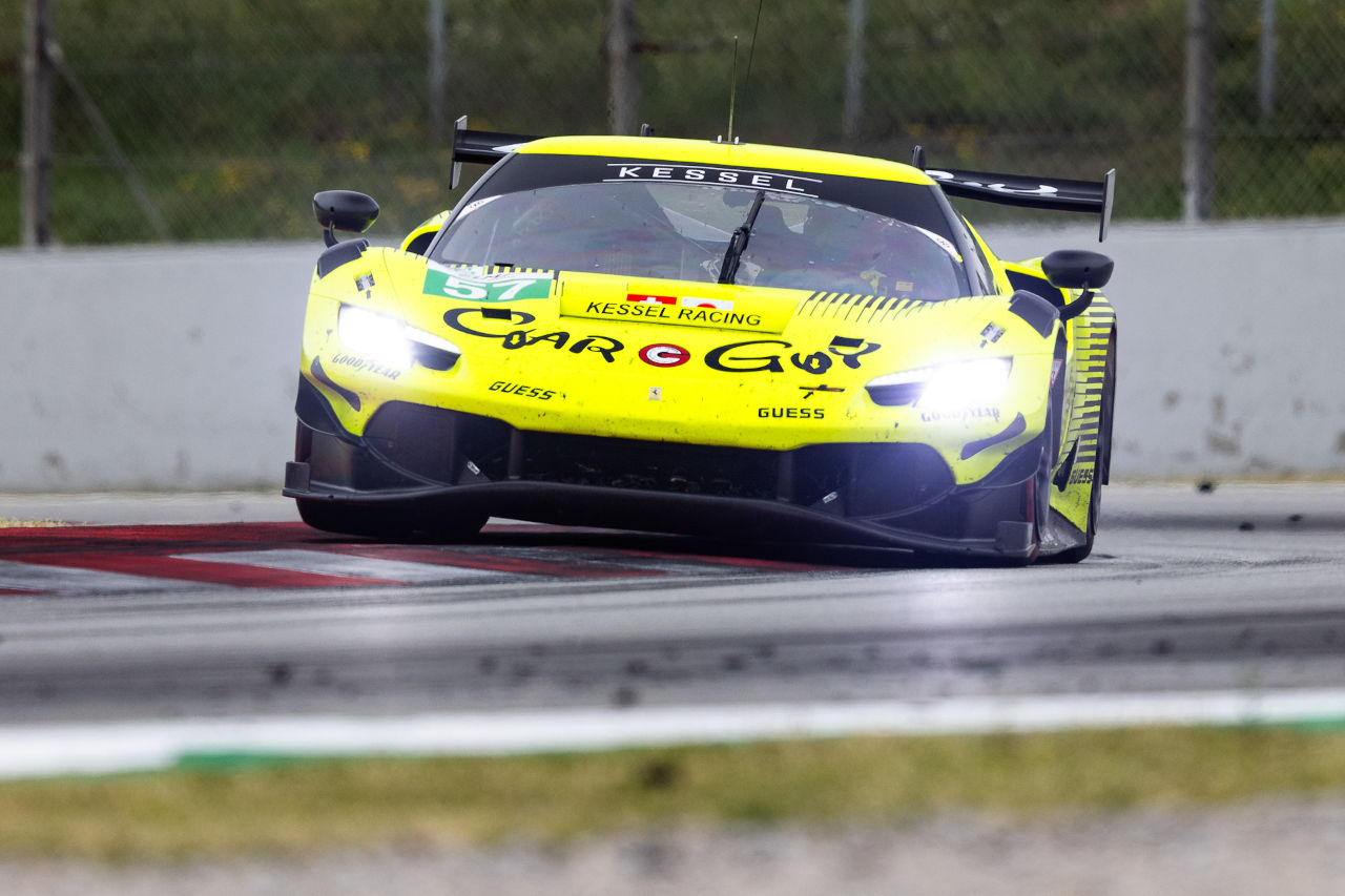 ラスト9分で逆転、王者マッソン組パニスが開幕戦を制する。木村武史はクラス3位と好発進／ELMSバルセロナ