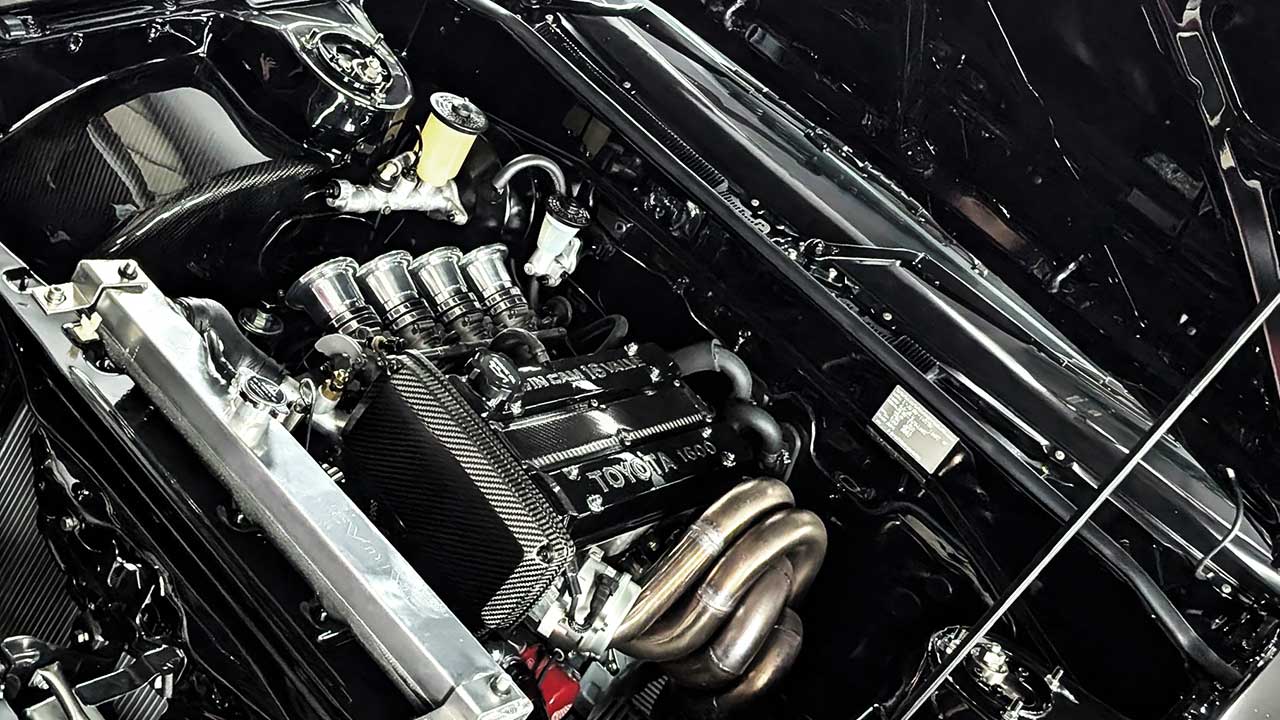 谷口信輝がEBBROアンバサダーに就任。AE85改86をモチーフにしたクラシック＆JDMミニカー開発を進める