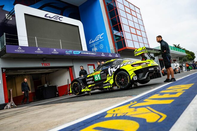 メルセデスAMG GT3