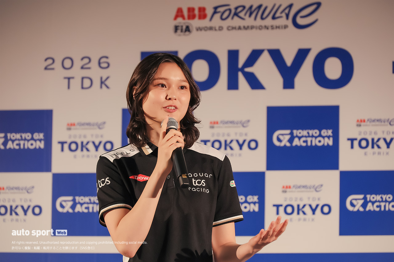 Juju、小池百合子都知事、フォーミュラE CEOが東京都庁で会見「真夏の夜の熱戦を楽しみに」とレースをPR