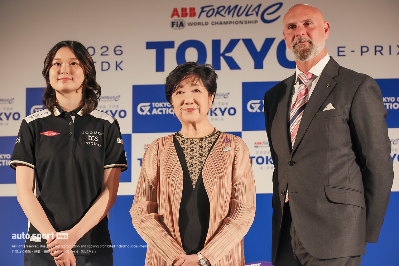 Juju、小池百合子都知事、フォーミュラE CEOが東京都庁で会見「真夏の夜の熱戦を楽しみに」とレースをPR