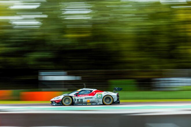 フェラーリ296 GT3