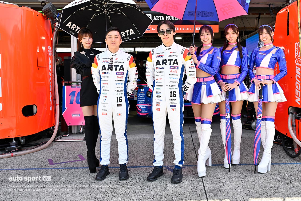 ほぼ全部見せます。2026年スーパーGTドライバーたちのレーシングスーツ姿＆レースアンバサダー（2）