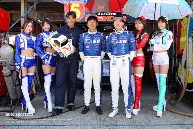 ほぼ全部見せます。2026年スーパーGTドライバーたちのレーシングスーツ姿＆レースアンバサダー（3）