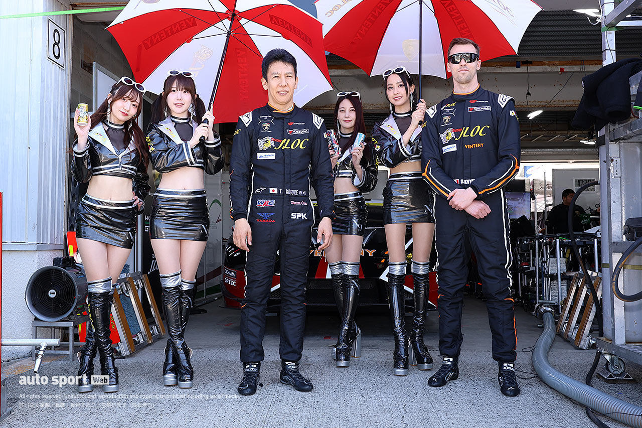 ほぼ全部見せます。2026年スーパーGTドライバーたちのレーシングスーツ姿＆レースアンバサダー（3）