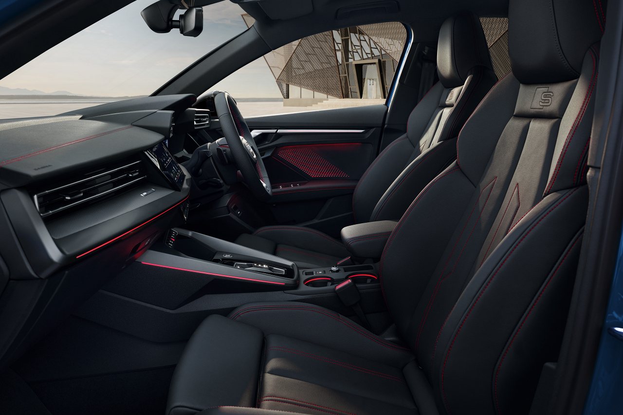 アウディ、主力の『A3』系に専用エクステリアや特別装備満載の限定車“edition S line plus”を設定