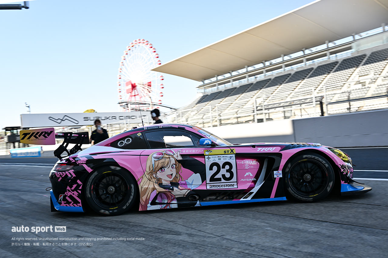 “着せ恋”カラーのTKRI松永建設AMG GT3発進！ 海夢カラーはインパクト抜群
