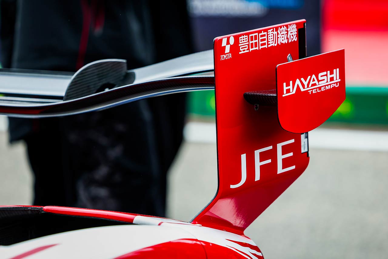 トヨタTR010ハイブリッド