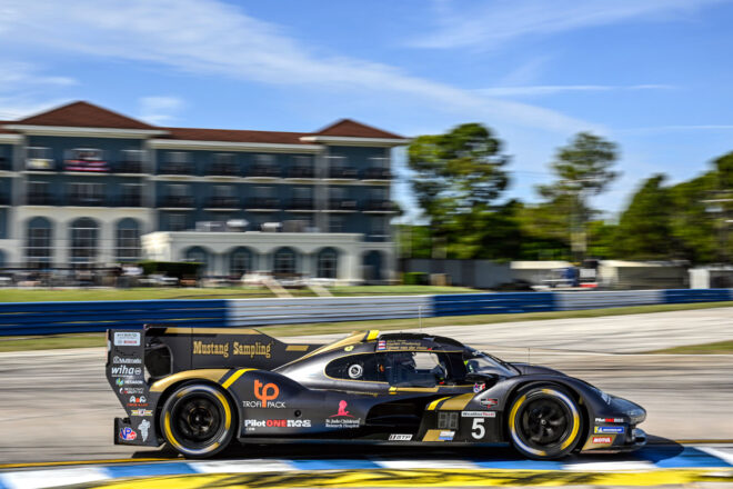 ポルシェ963、トヨタも未経験の“史上最重量”1100kgに。厳しいBoP調整は「成功に対する賛辞」とペンスキー社長／IMSA