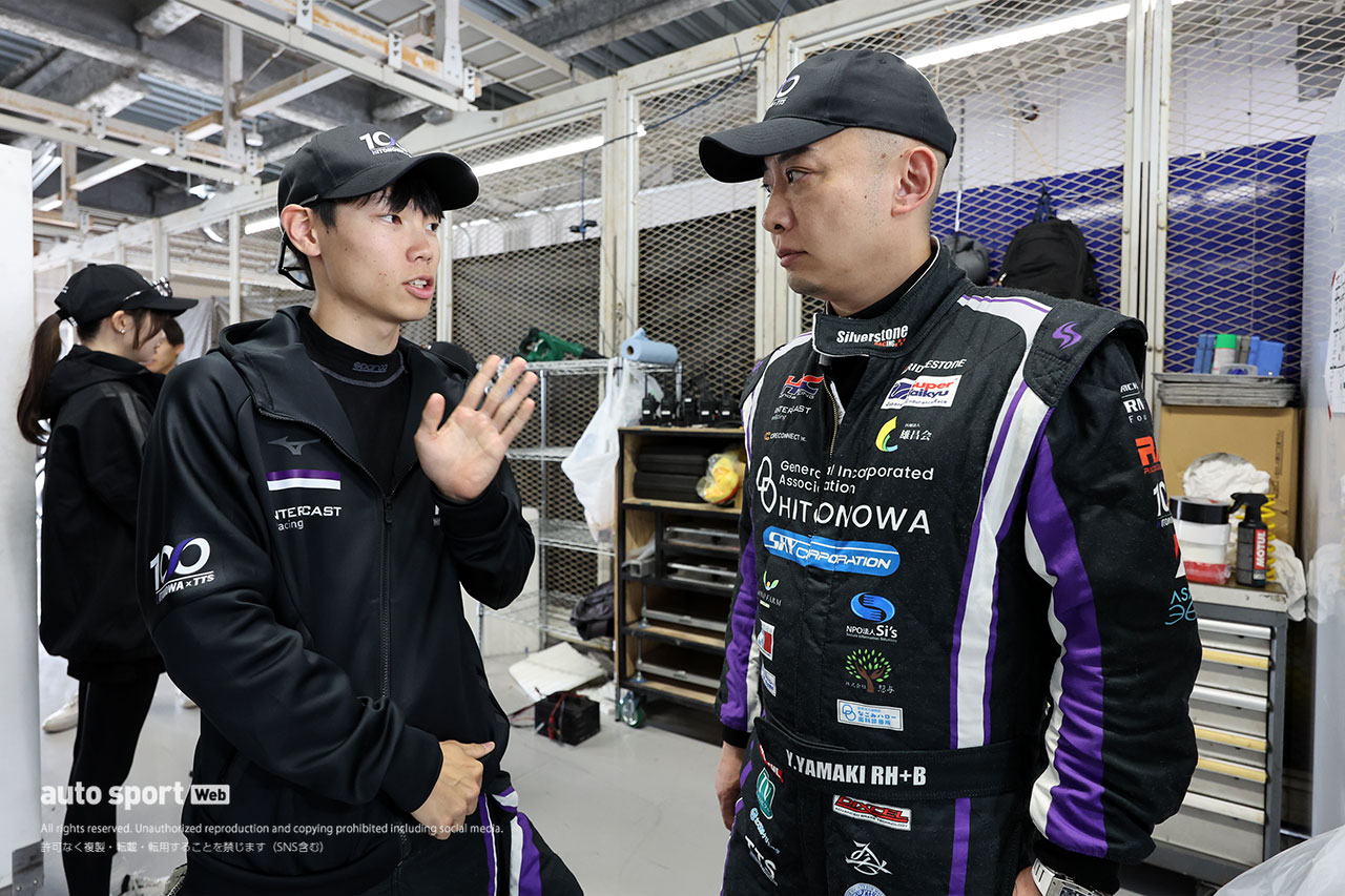 佐藤凛太郎と山木陽介（HITONOWA TTS CIVIC-TCR）