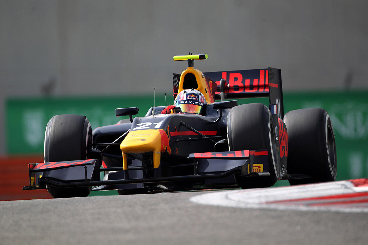 2016年GP2に参戦するピエール・ガスリー（プレマ・レーシング）