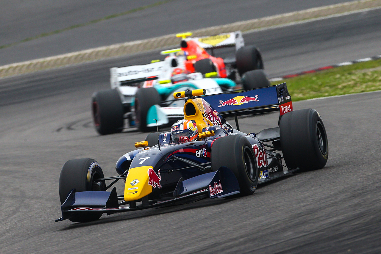 2014年フォーミュラ・ルノー3.5に参戦するピエール・ガスリー（ダムス）