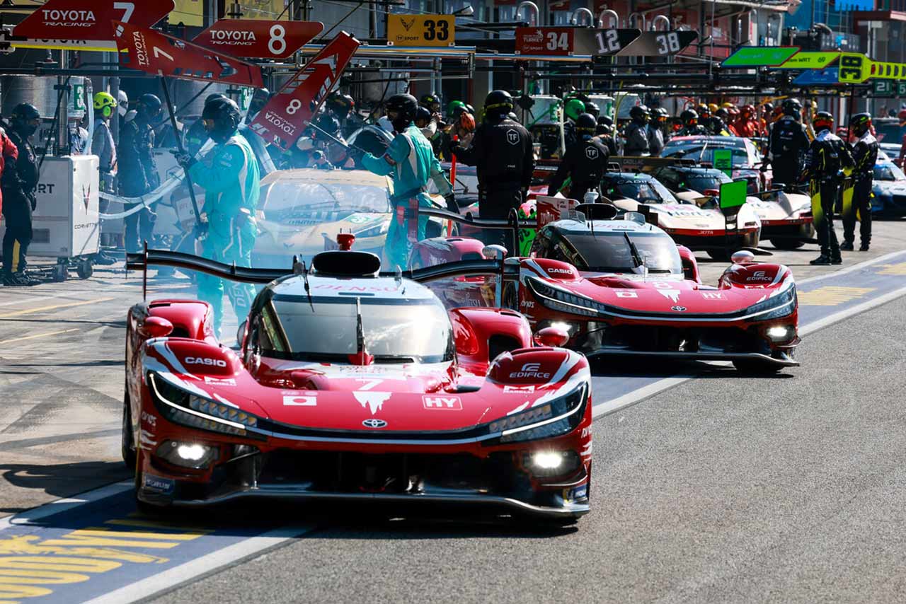 トヨタTR010ハイブリッド