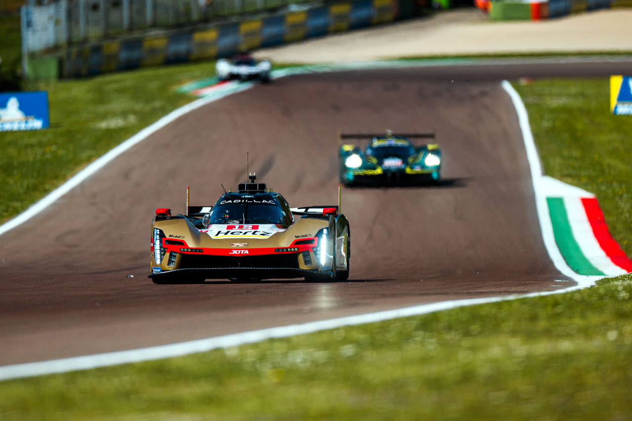 トヨタ2番手も「レースペースが重要」／新参ジェネシスが好発進？／苦手を克服中etc.【WEC開幕戦イモラ金曜Topics】