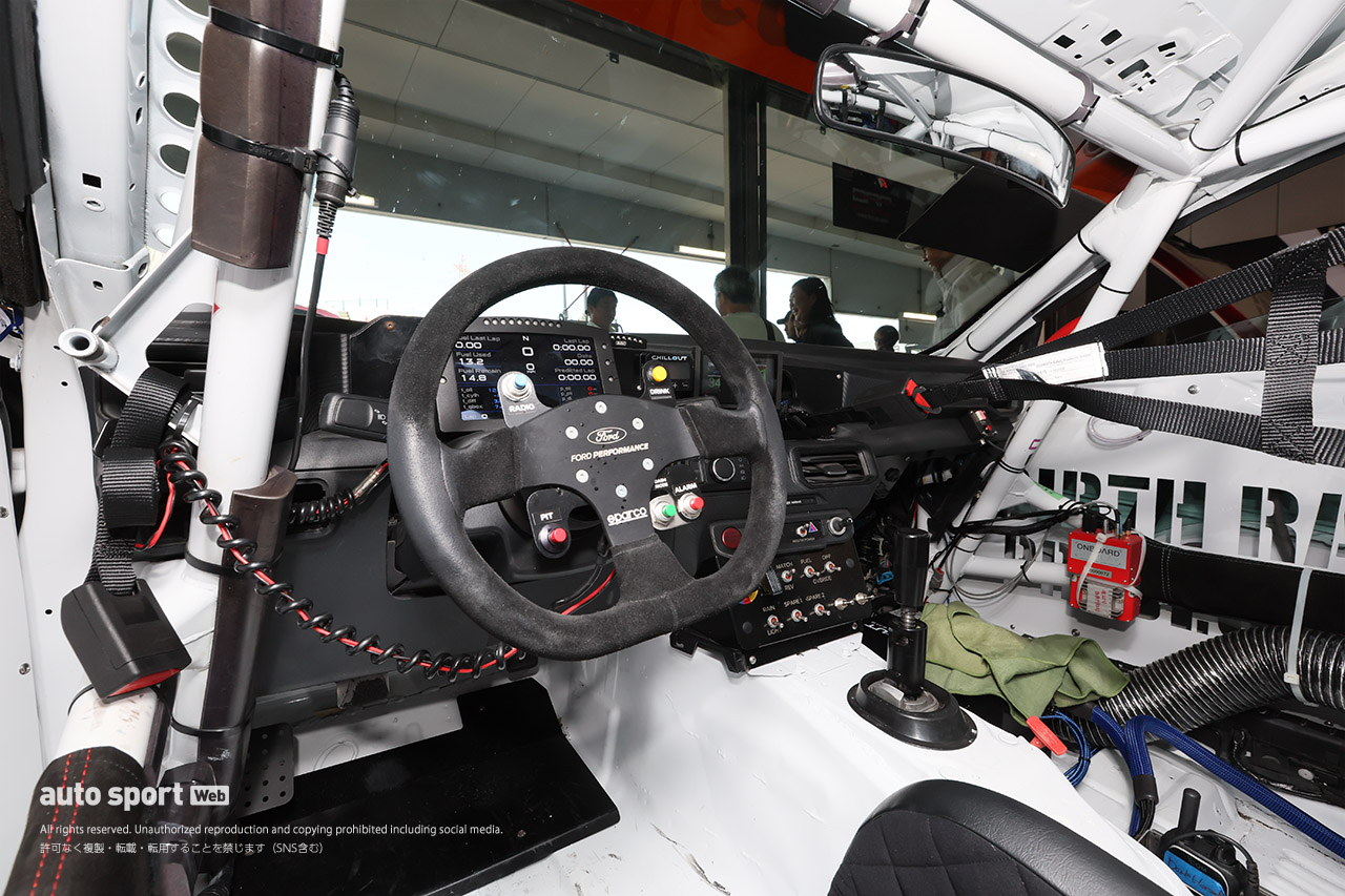 BRP★HOJUST MUSTANG DHR（猪爪杏奈／大野尊久／奥村浩一／竹本優月輝）