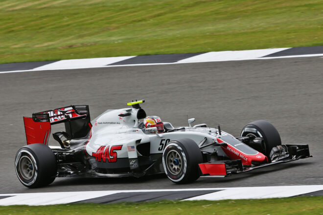 2016年ハースF1のテストドライバーを務めたシャルル・ルクレール