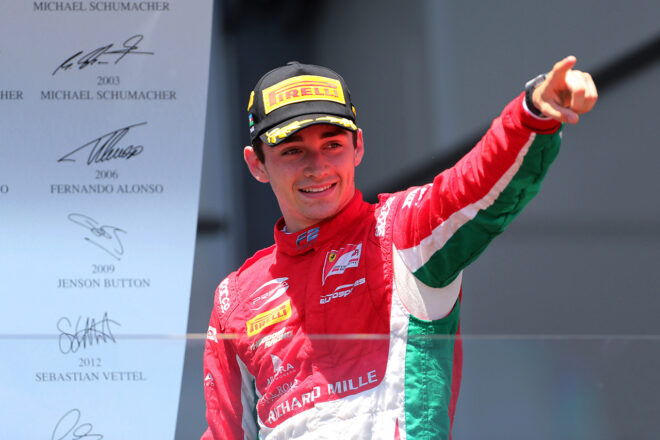 2017年FIA F2のタイトルを獲得したシャルル・ルクレール（プレマ・レーシング）