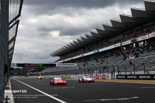 MOTUL Niterra ZとHOPPY Schatz GR Supra GT