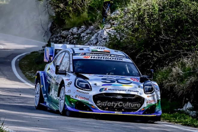 ジョシュ・マッカーリーン（＃55 フォード・プーマ・ラリー1）