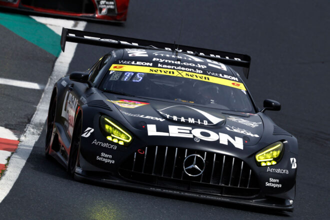 65号車LEON PYRAMID AMG