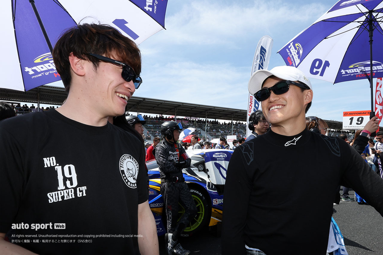阪口晴南と国本雄資（WedsSport BANDOH GR Supra）