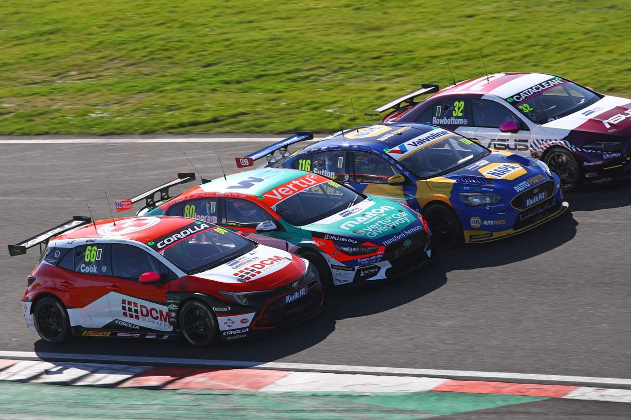 【WEEKLY ROUND UP】ヤリ-マティ・ラトバラ代表、自らの手で『GRカローラRC2』初優勝を1-2で達成