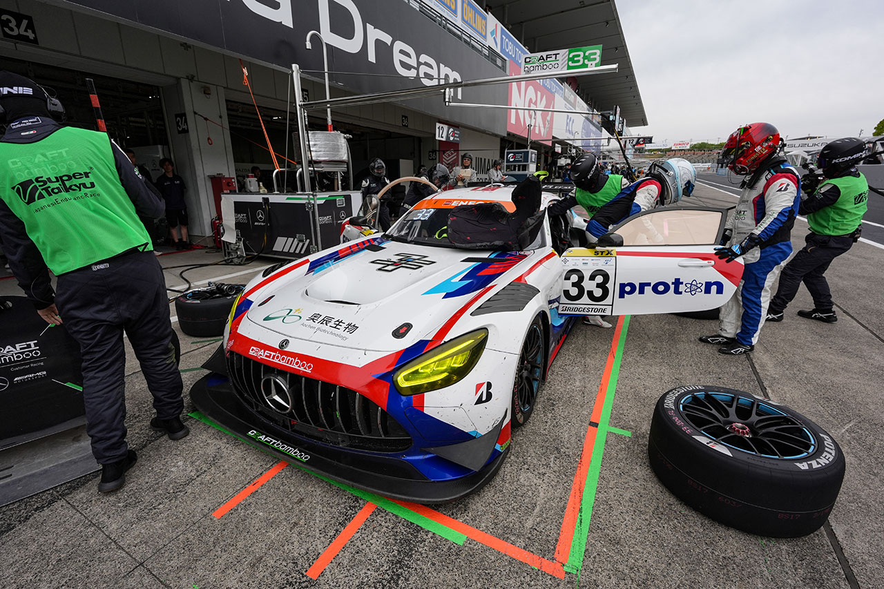 Craft-Bamboo Racing Mercedes-AMG GT3