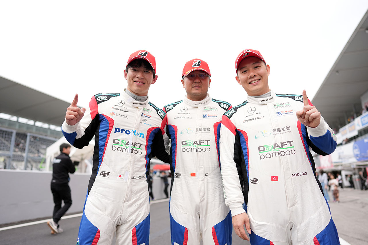 太田格之進／ジンズー・スン／アダリー・フォン（Craft-Bamboo Racing Mercedes-AMG GT3）