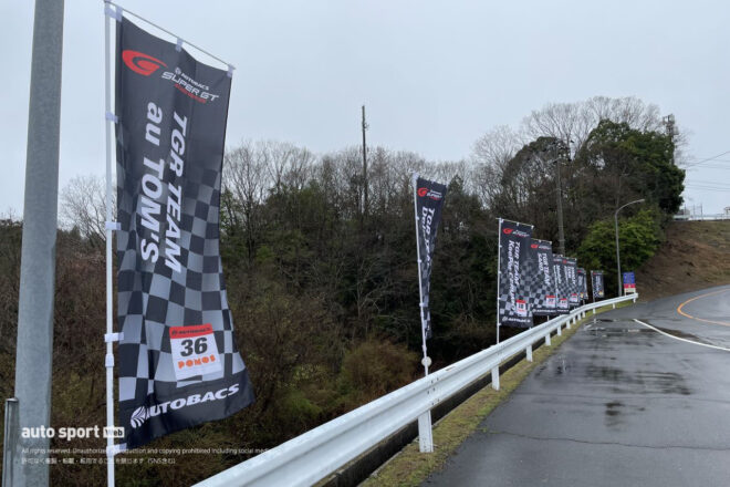 クビアトの新ヘルメットのこだわりは。ARTA PRELUDEを修復したメカニックの気骨ある意見／スーパーGTサーキット便り第1戦