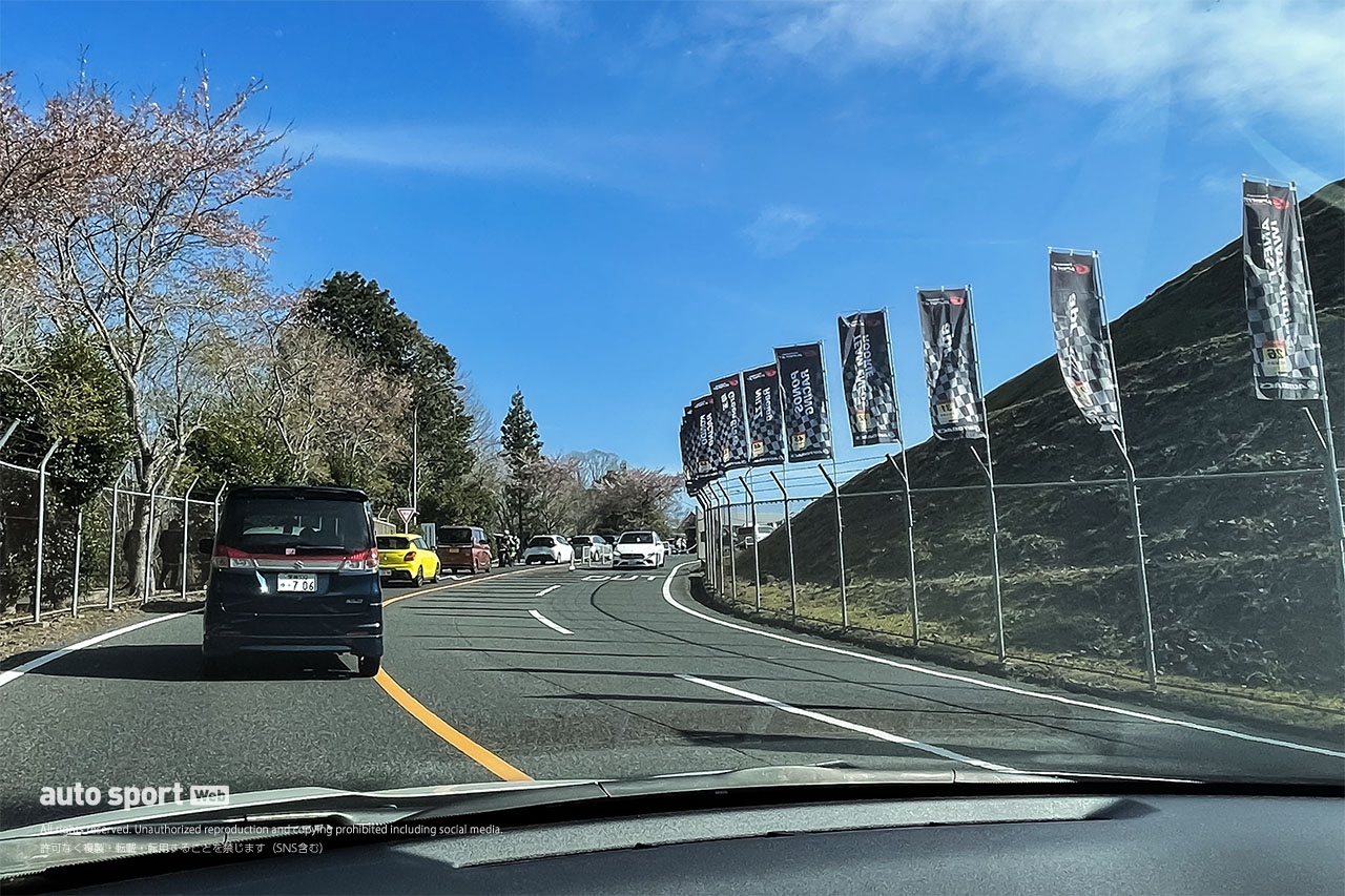 クビアトの新ヘルメットのこだわりは。ARTA PRELUDEを修復したメカニックの気骨ある意見／スーパーGTサーキット便り第1戦