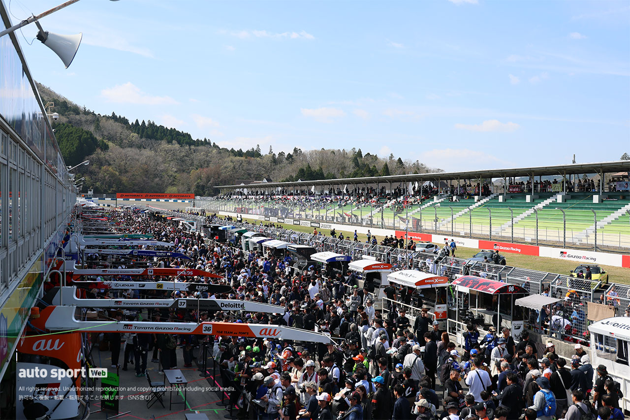 クビアトの新ヘルメットのこだわりは。ARTA PRELUDEを修復したメカニックの気骨ある意見／スーパーGTサーキット便り第1戦