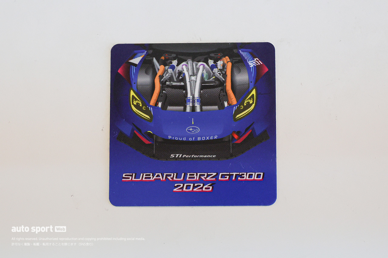 クビアトの新ヘルメットのこだわりは。ARTA PRELUDEを修復したメカニックの気骨ある意見／スーパーGTサーキット便り第1戦