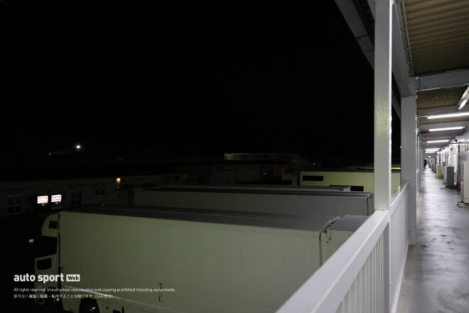 クビアトの新ヘルメットのこだわりは。ARTA PRELUDEを修復したメカニックの気骨ある意見／スーパーGTサーキット便り第1戦