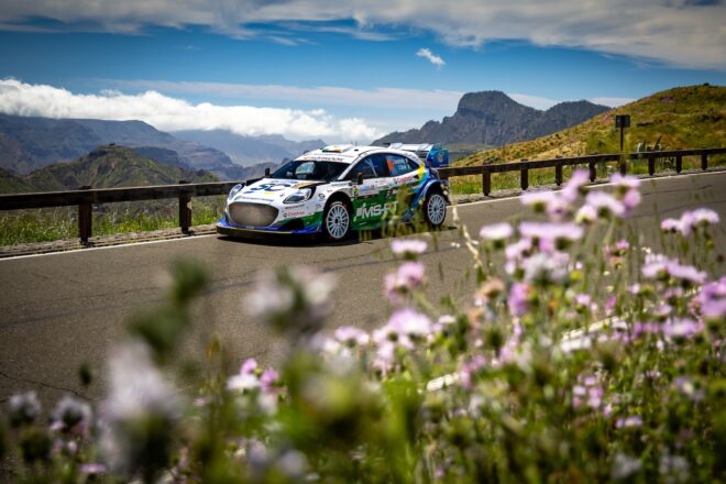 ジョン・アームストロング（フォード・プーマ・ラリー1）