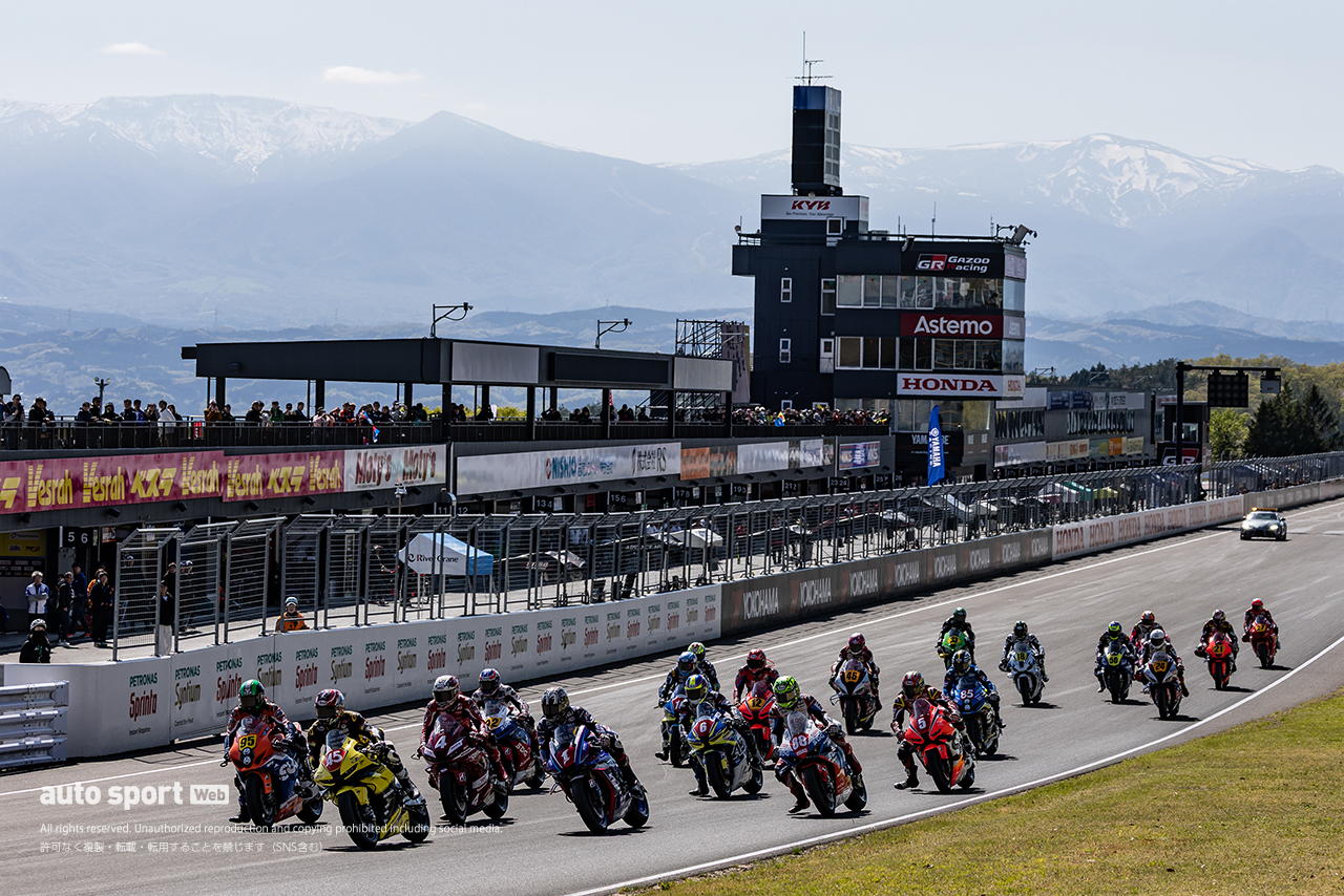 スタートシーン／2026全日本ロード第2戦SUGO JSB1000 レース1