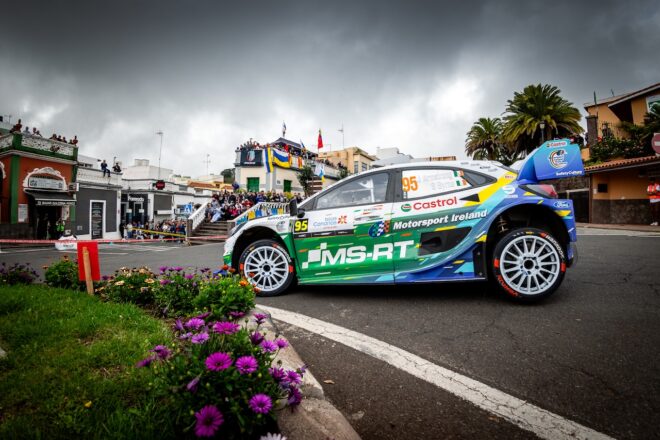 ジョン・アームストロング（フォード・プーマ・ラリー1）