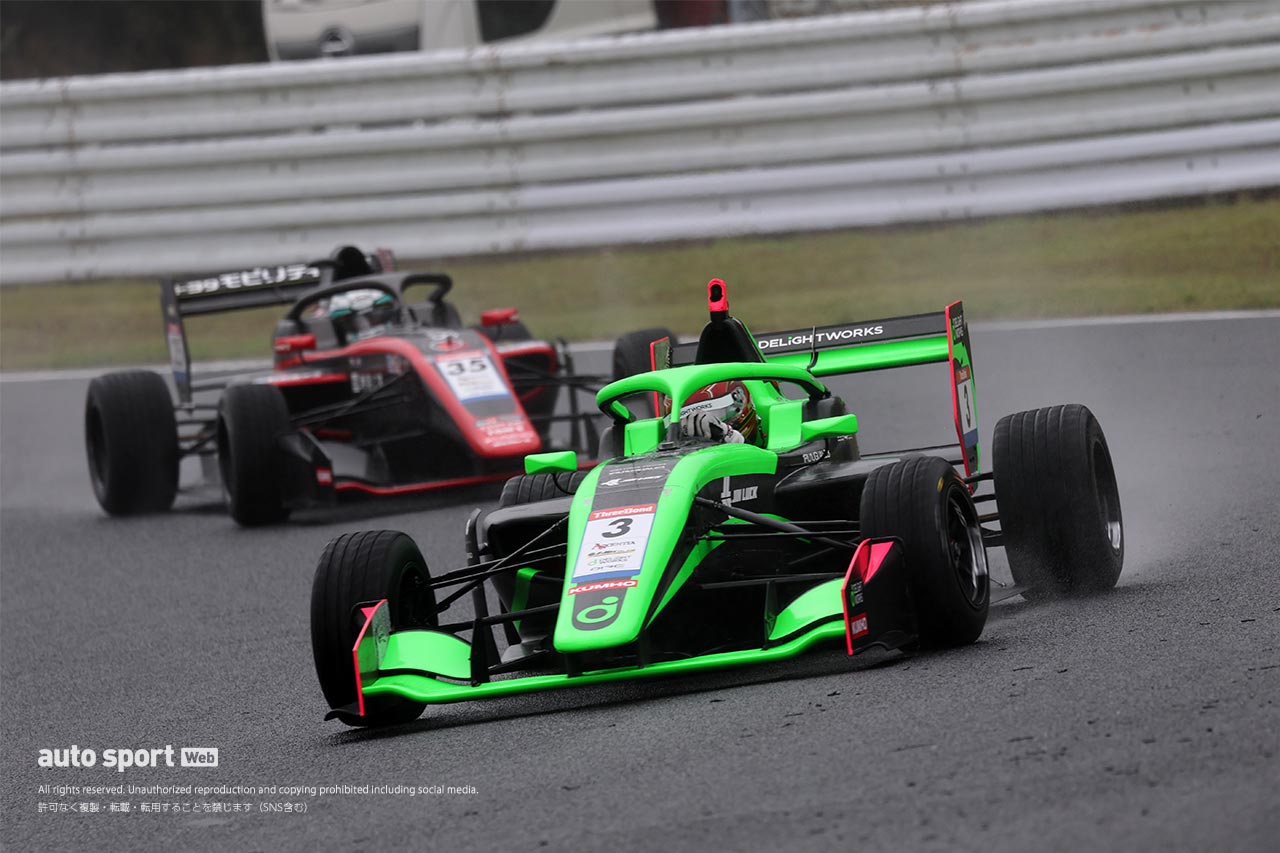 全日本スーパーフォーミュラ・ライツ選手権第5戦オートポリスはウエットのバトルを制したエヴァン・ジルテールが制し今季2勝目