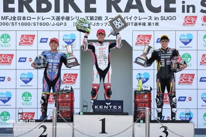 表彰台を獲得した水野涼、中須賀克行、長島哲太／2026全日本ロード第2戦SUGO JSB1000 レース2