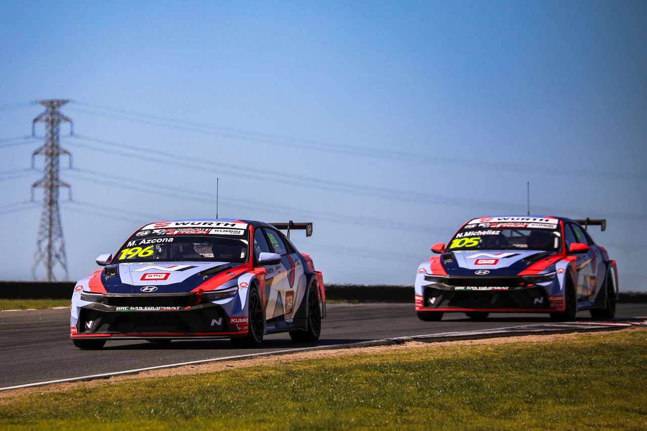 BRCヒョンデがTCRワールドツアー参戦表明。ミケリスとアズコナの2台体制に「大きなメリットがある」