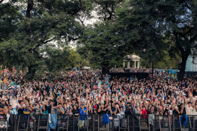 60万人のファンの前でコラピントがデモラン。母国アルゼンチンのF1復活を願う「僕たちは復帰に相応しいと示した」