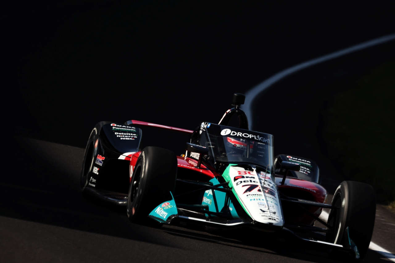 佐藤琢磨、インディ500テストで初日3番手の快調「集団のなかでも安定」と進歩を実感、コースでキツネとニアミスも